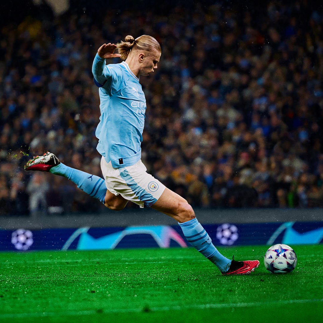 EA SPORTS FC™ 24 box art